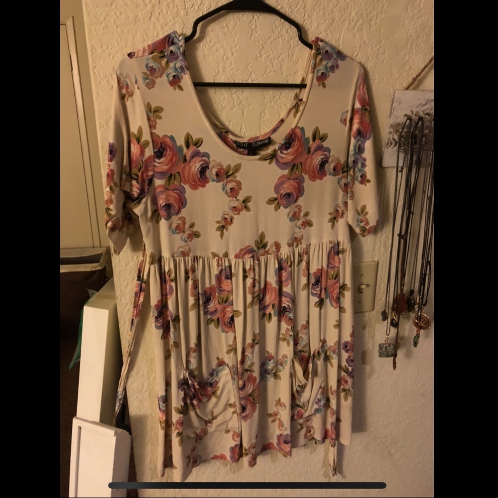 Mini floral dress